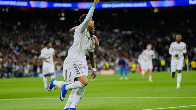 Selebrasi Kylian Mbappe dan Vinicius Junior dalam laga Real Madrid vs Monaco di Liga Champions, Rabu (21/1/2026)