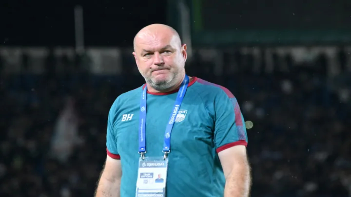 Persib Hadapi Persija Tanpa Sejumlah Pilar, Bojan Hodak Yakin Tim Tetap Kompetitif