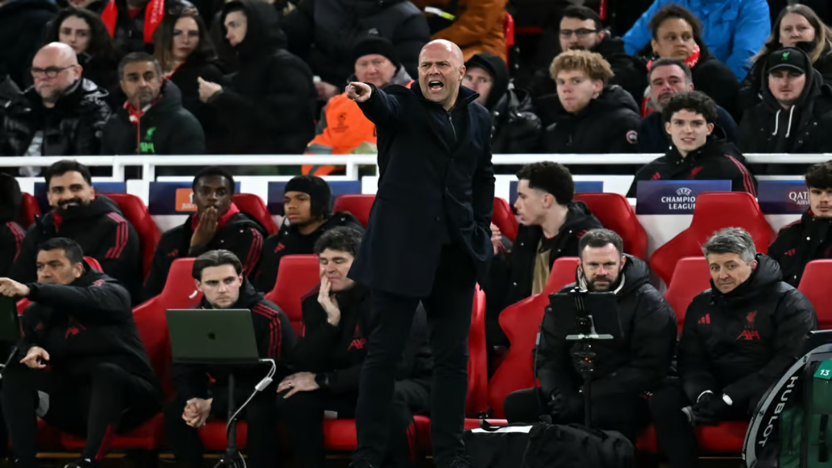 Arne Slot khawatir cedera tambahan bisa menghambat langkah Liverpool