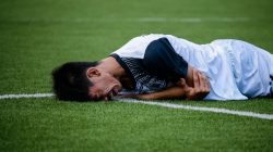 Update: Absen Lagi akibat Cedera, Siapa Layak Gantikan Jay Idzes di Lini Belakang Timnas Indonesia…