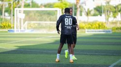 Catatan Sepak Bola: Kalah dari Persebaya, Isenmulang FC Tetap Dapat Pujian Mundari Karya: 2 Evaluasi Penting M…